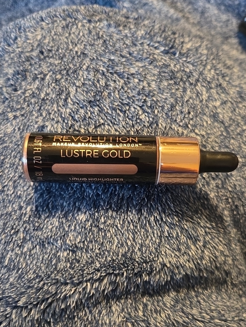 3/$10 Bundle Deals Revolution Lustre Gold Liquid Highlighter